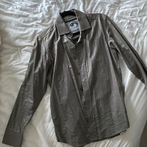 Alpha 60 shimmer fabric button up shirt size small